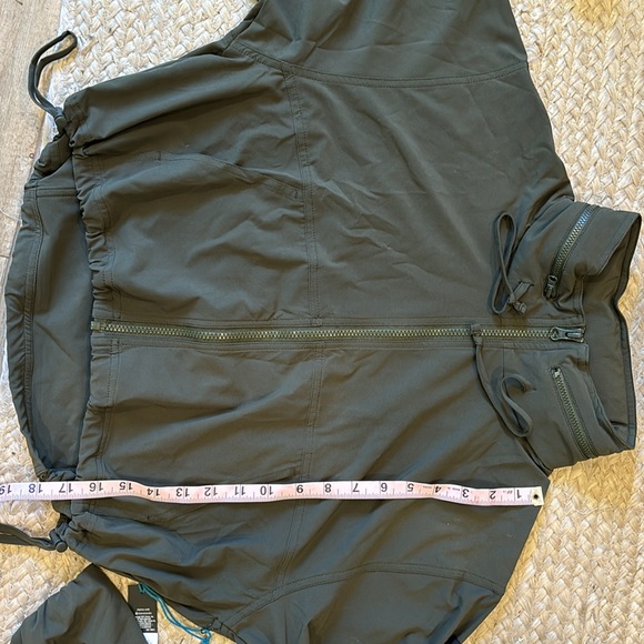 Stance Women’s Performance Nylon Superfly Jacket Dark Olive Size S - Picture 6 of 7